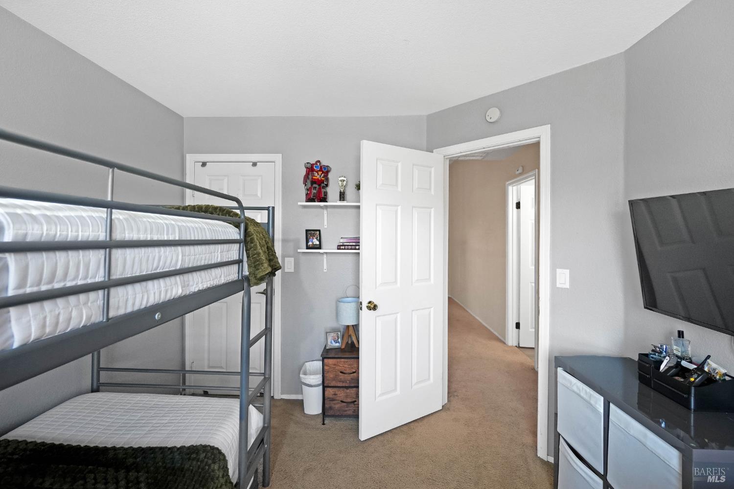 945 Bauman Court