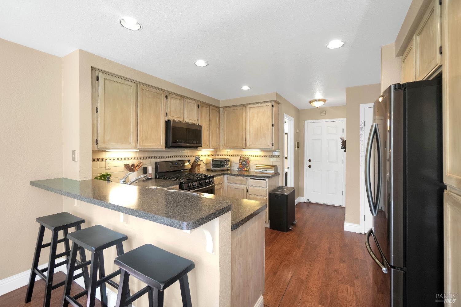 945 Bauman Court