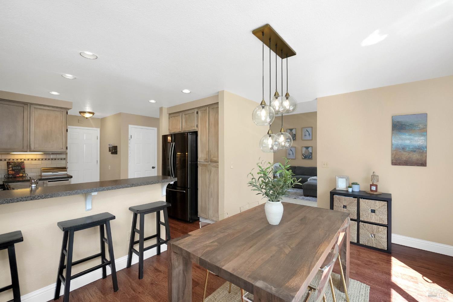945 Bauman Court