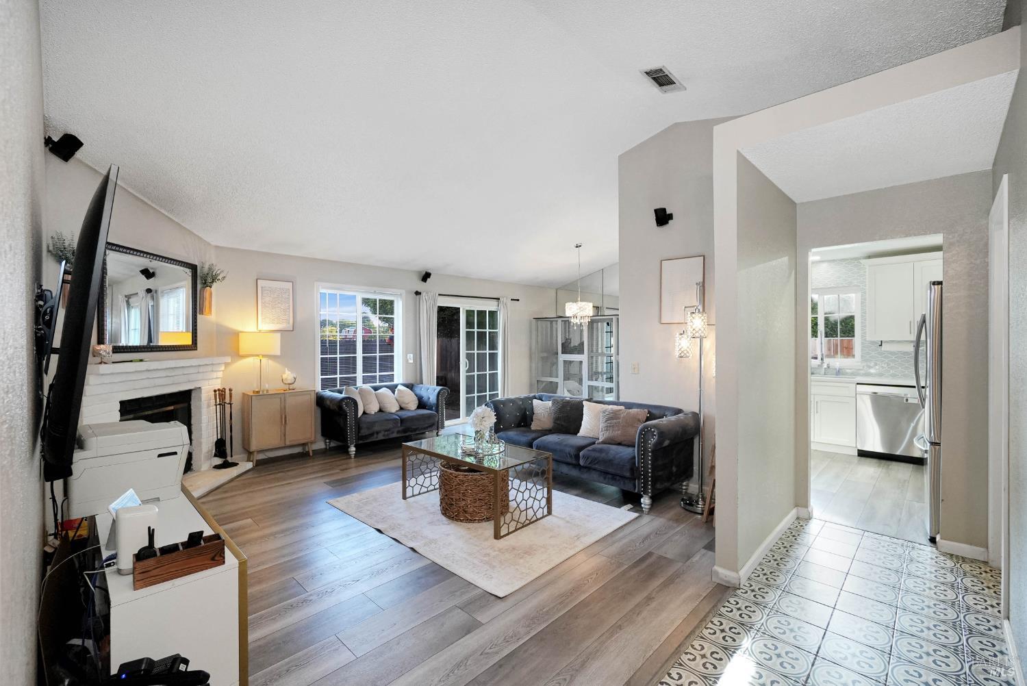 1005 Winters Way