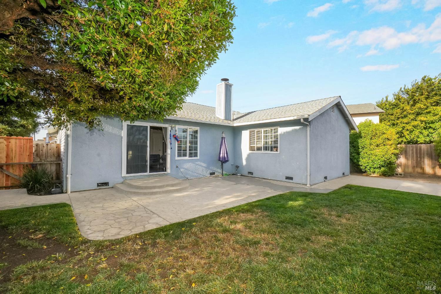1005 Winters Way