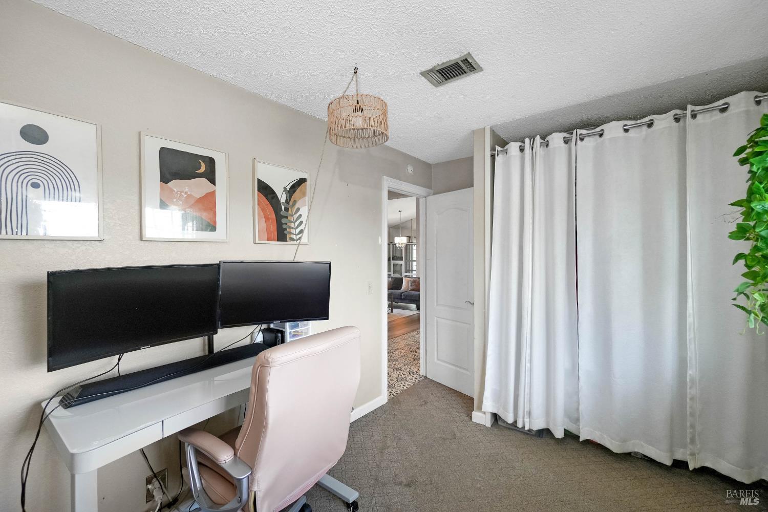 1005 Winters Way