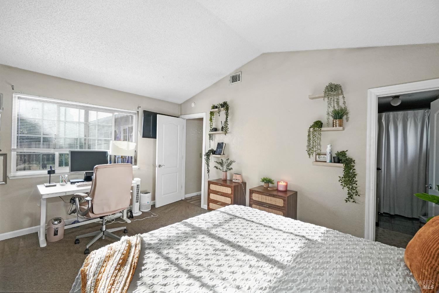 1005 Winters Way