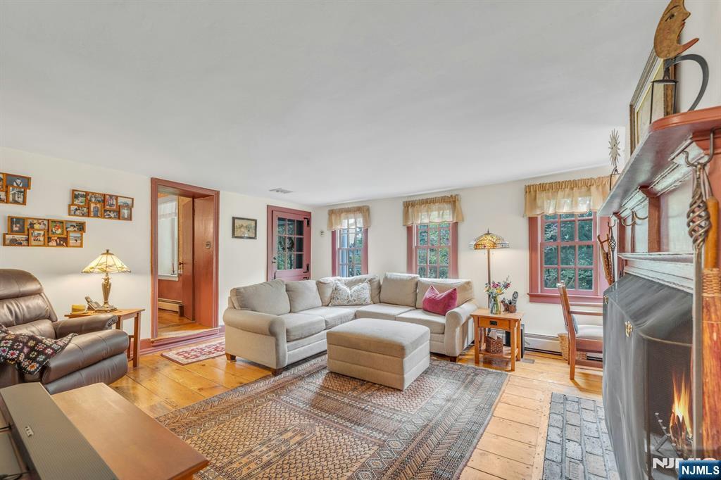142 Pascack Road