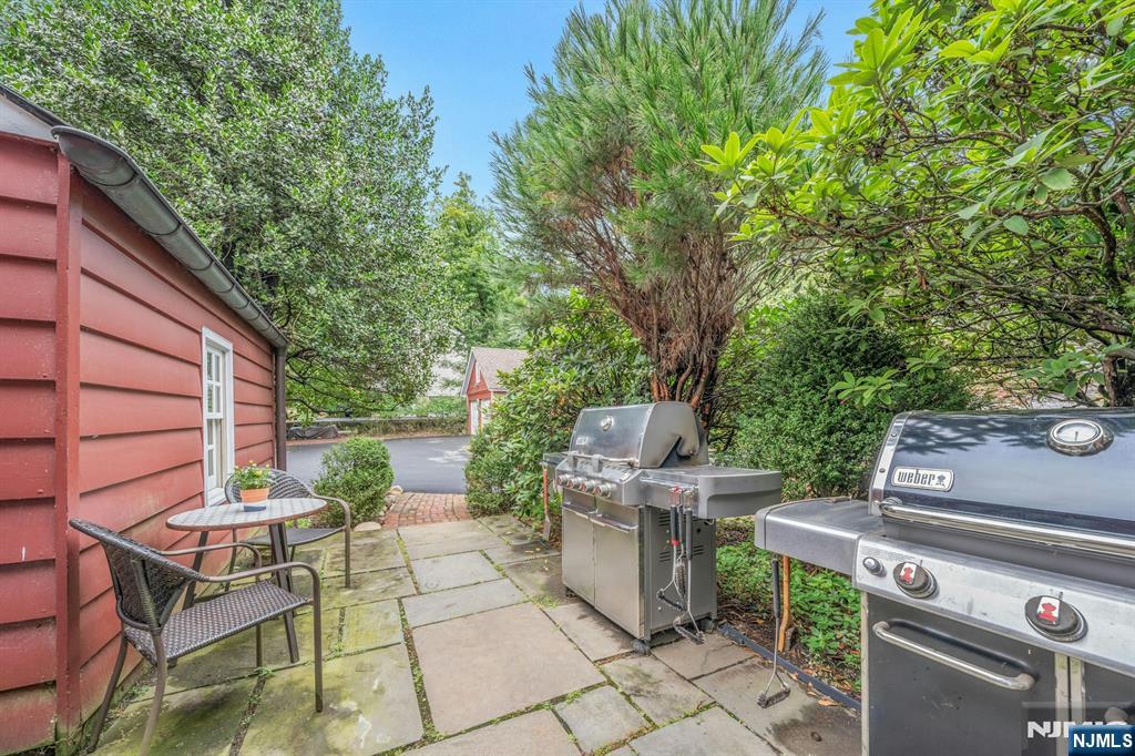 142 Pascack Road