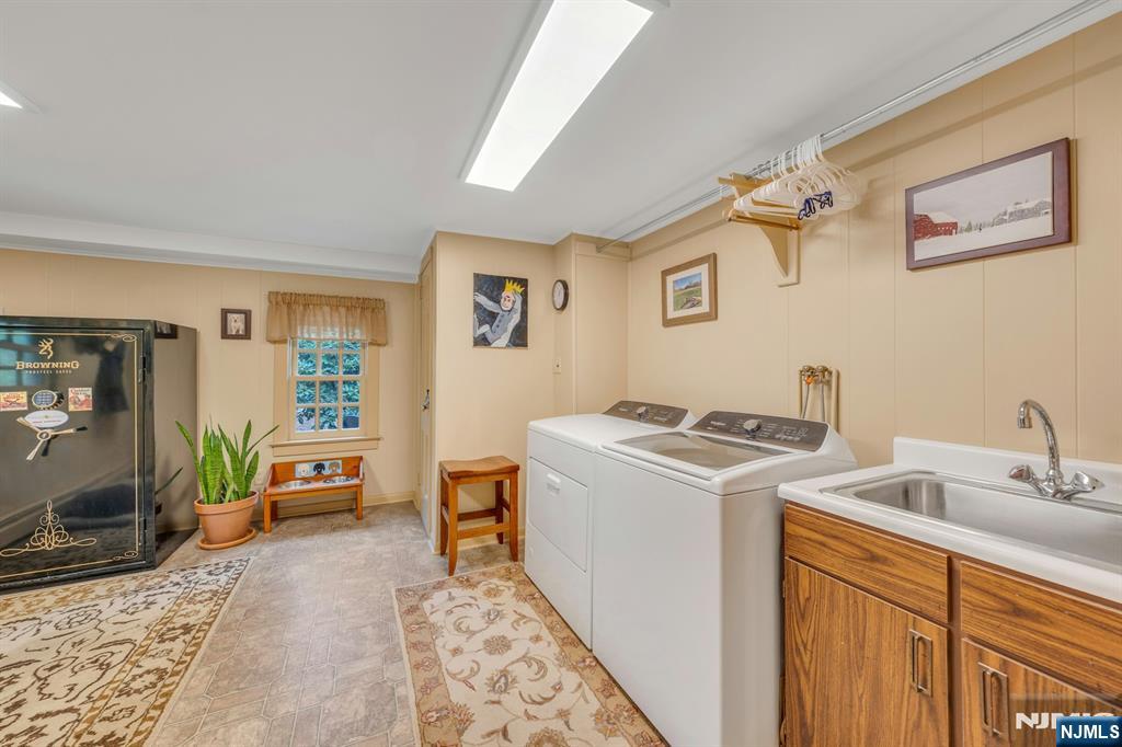 142 Pascack Road
