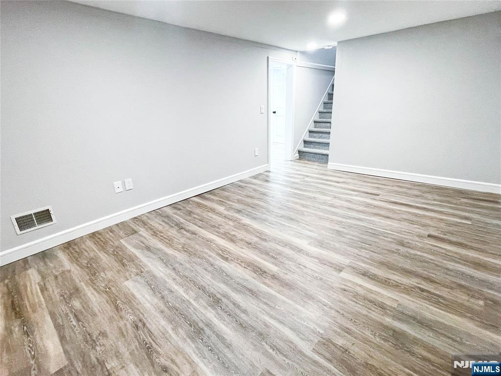 319 Mastin Place