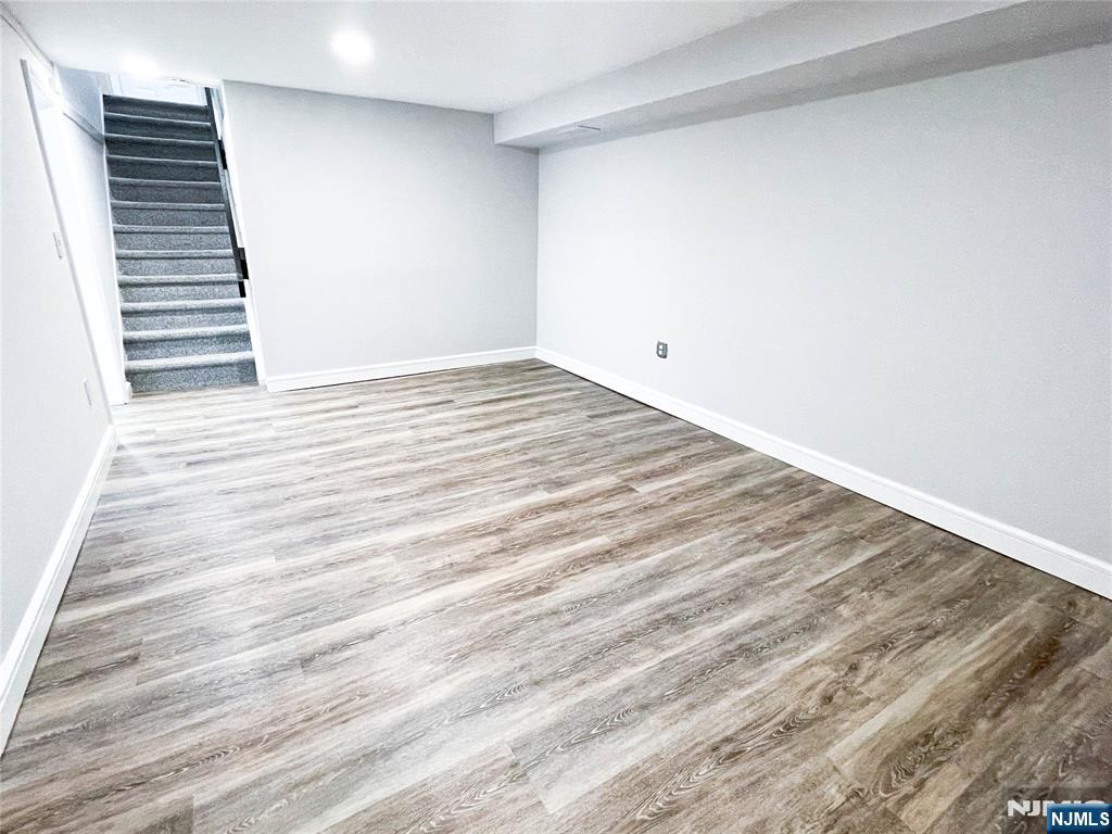 319 Mastin Place