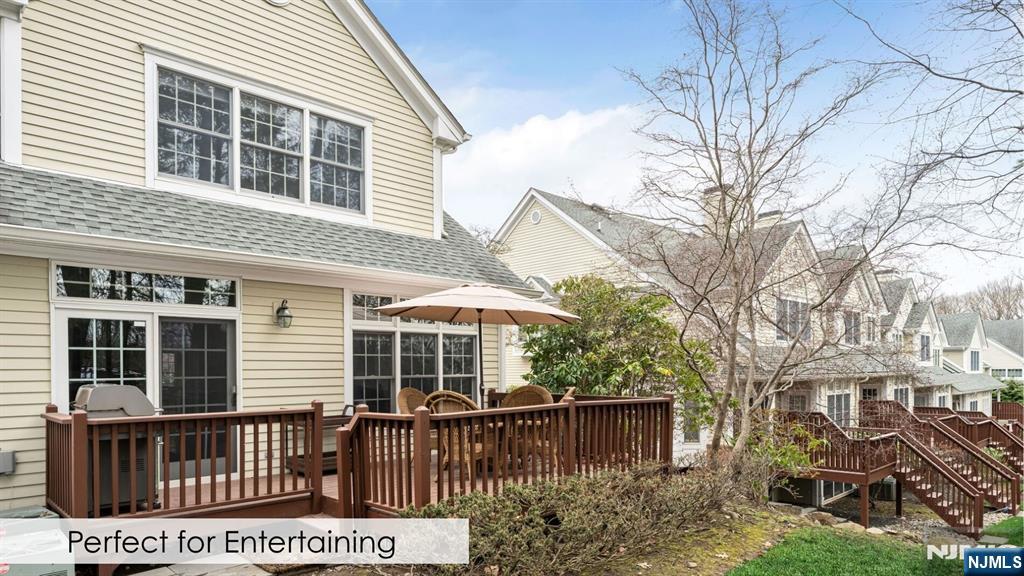 311 Huntington Court