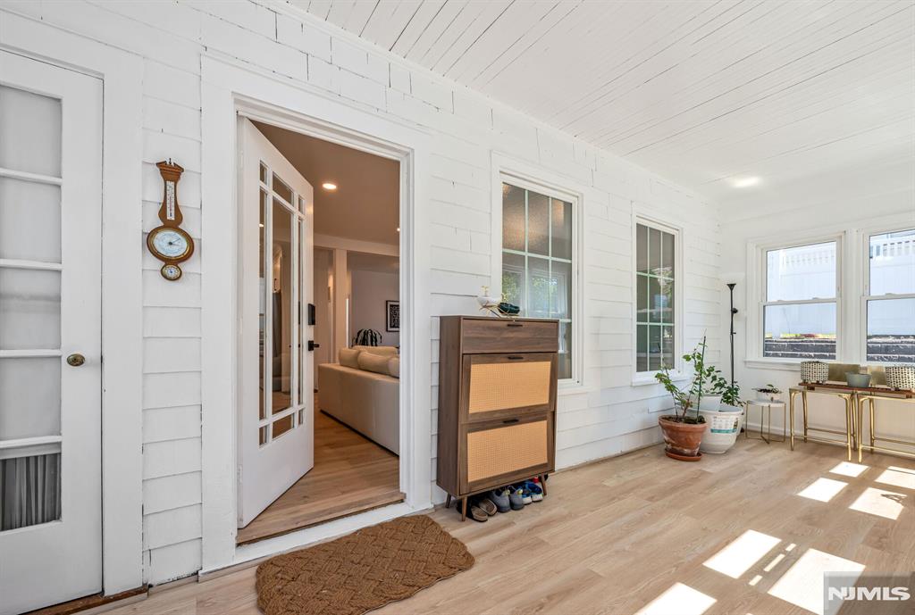 247 Fern Avenue 1