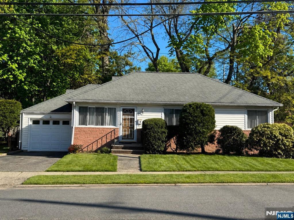 8 Cornwall Road