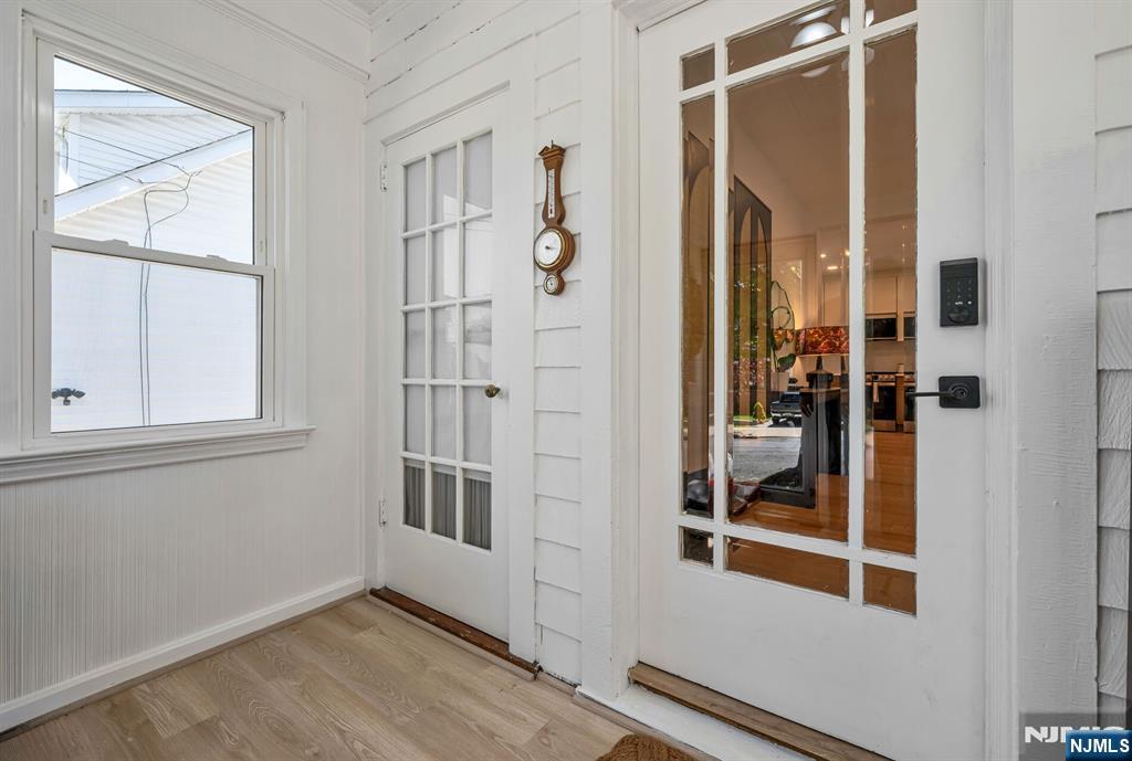 247 Fern Avenue Unit 2