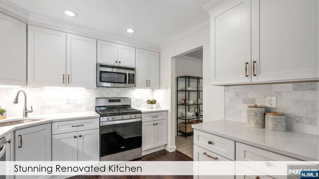361 Cottonwood Way