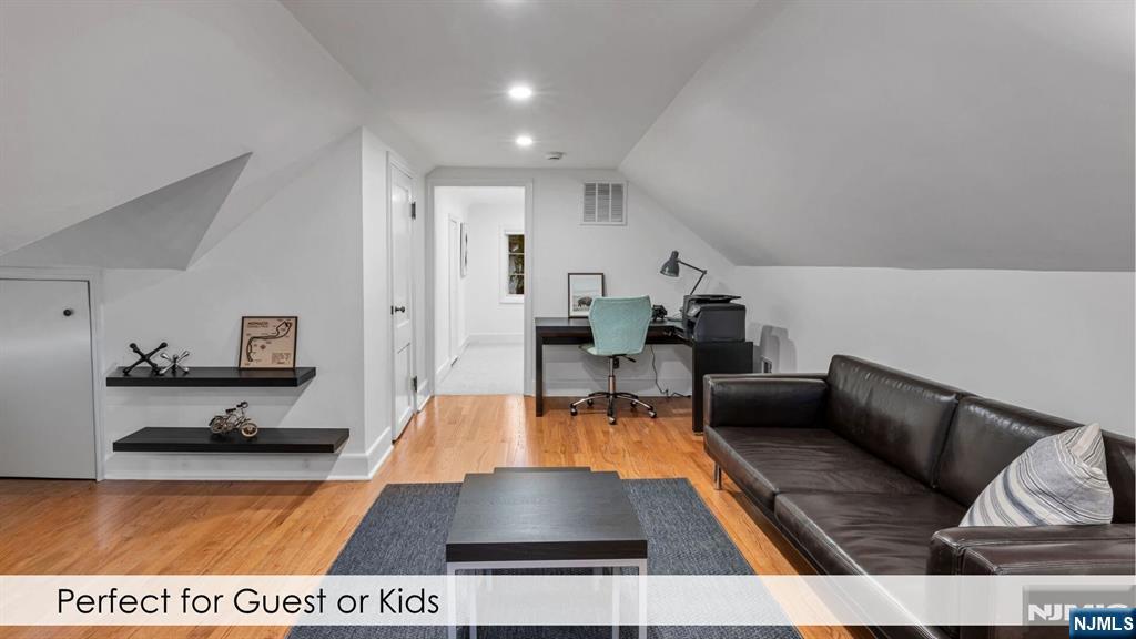 371 Fairmount Road