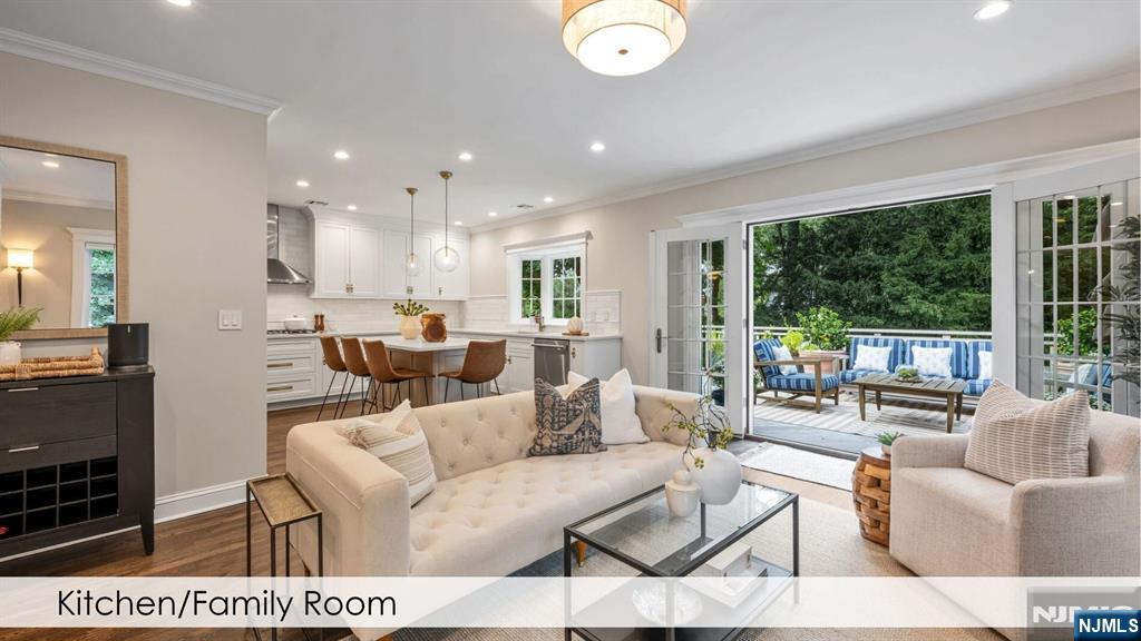 371 Fairmount Road