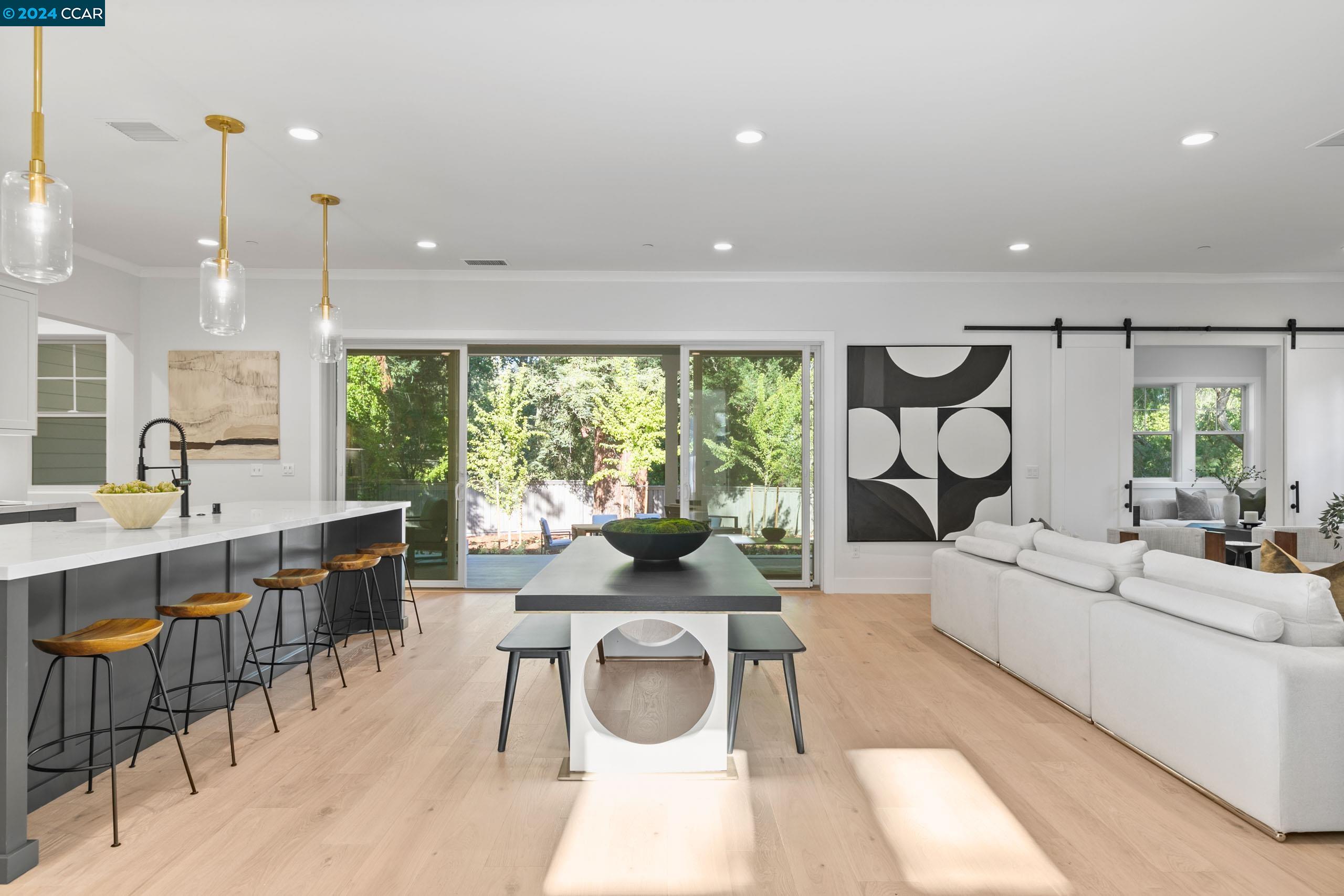 1040 Upper Happy Valley Rd