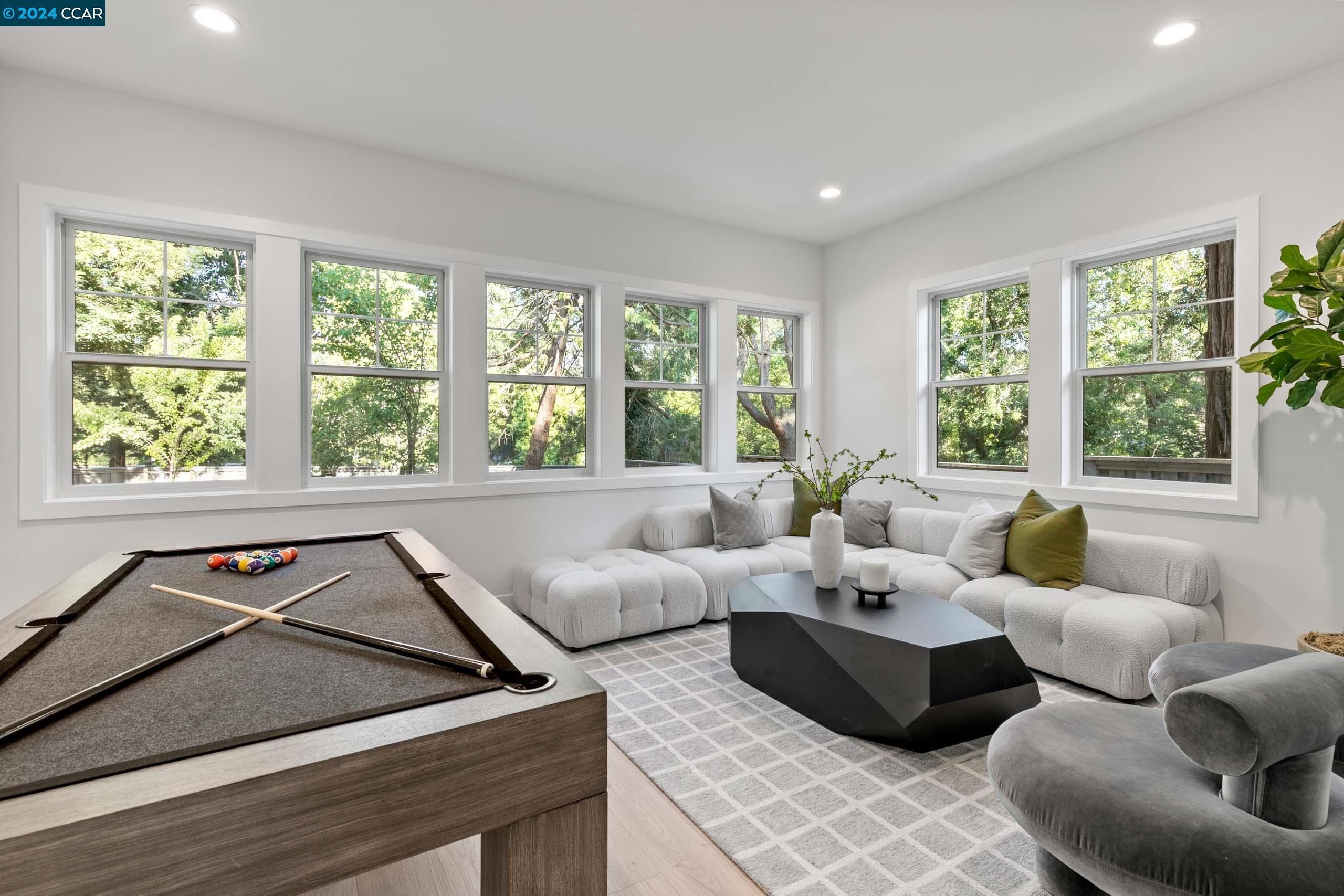 1040 Upper Happy Valley Rd