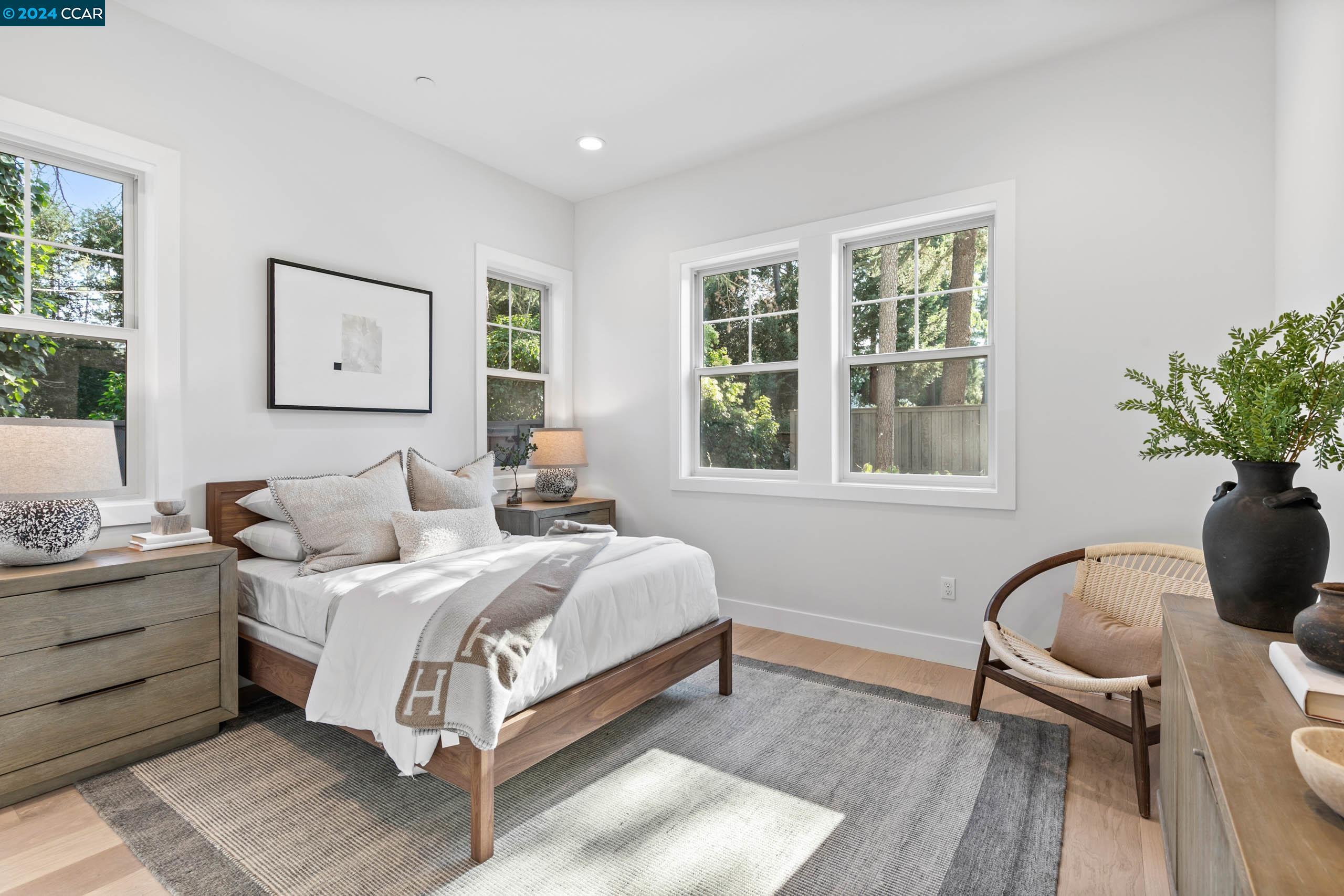 1040 Upper Happy Valley Rd