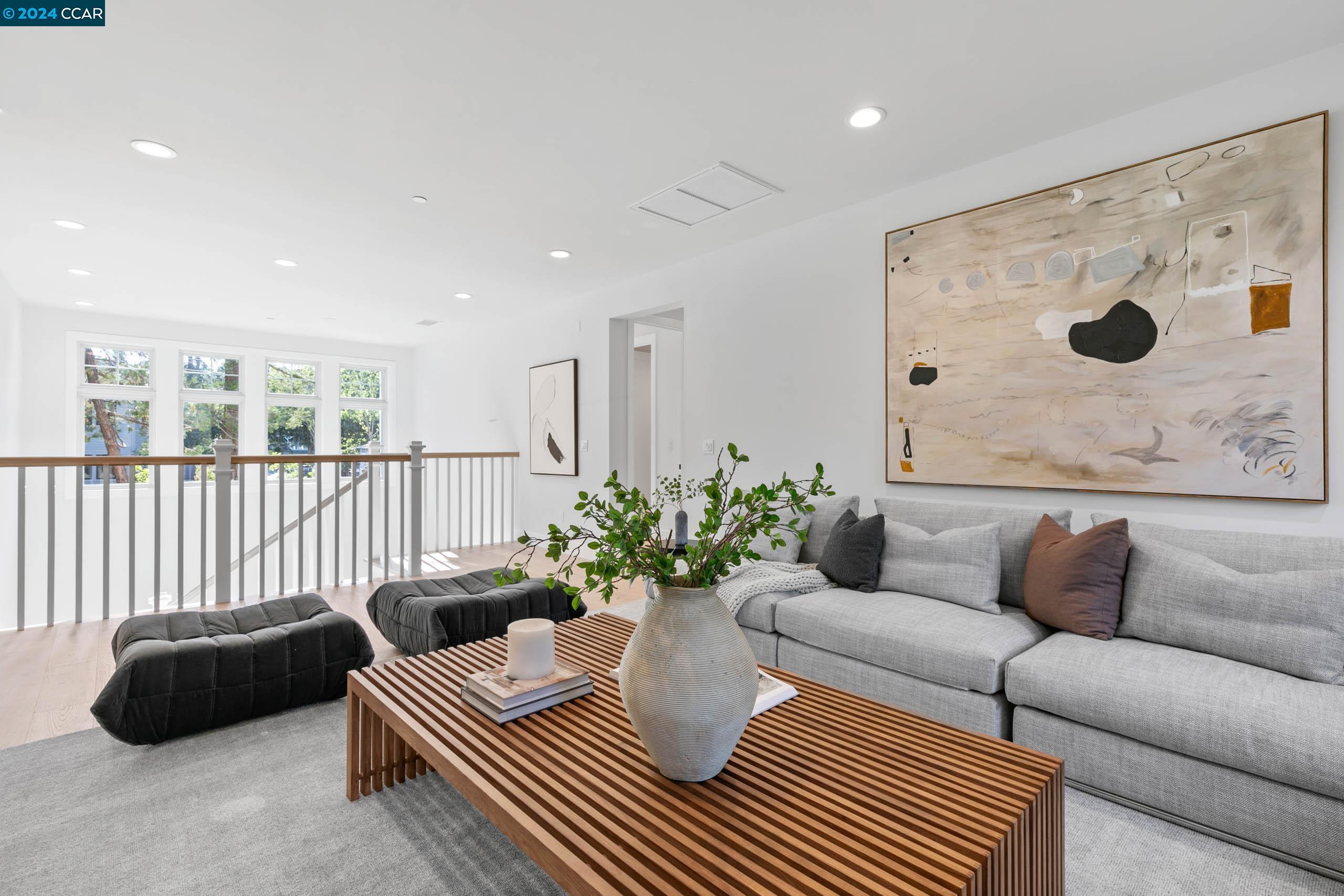 1040 Upper Happy Valley Rd