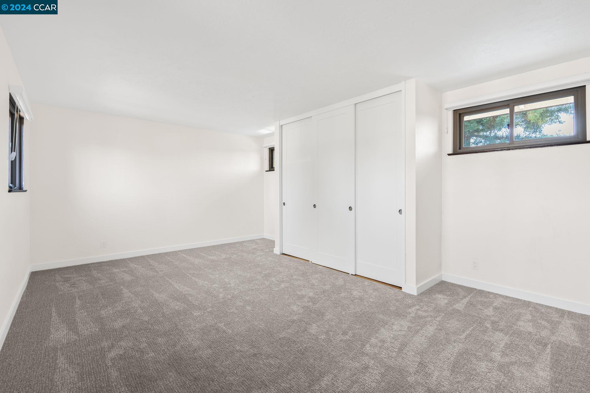 857 Clarewood Ct
