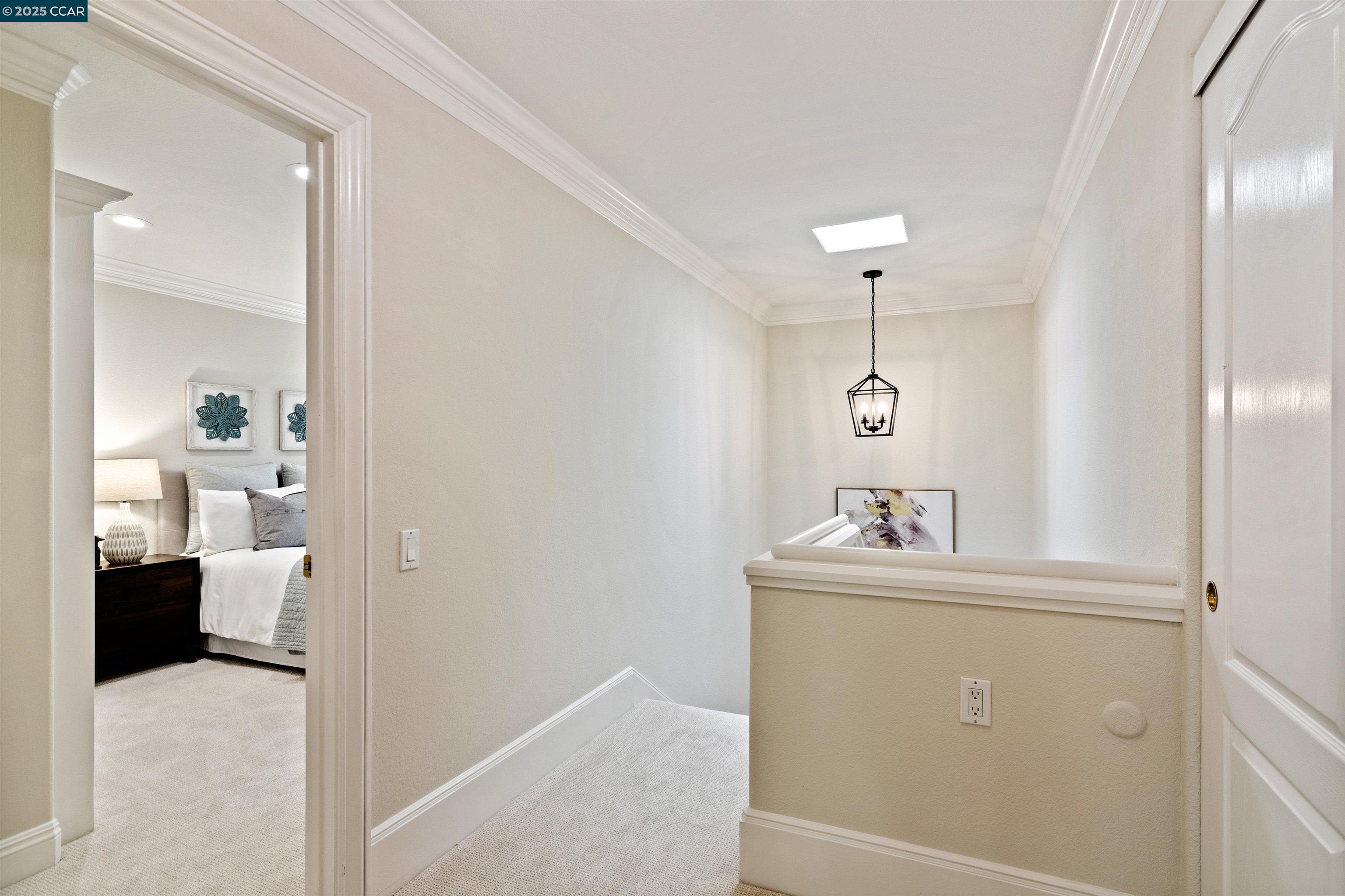 3300 Tice Creek Dr # 8