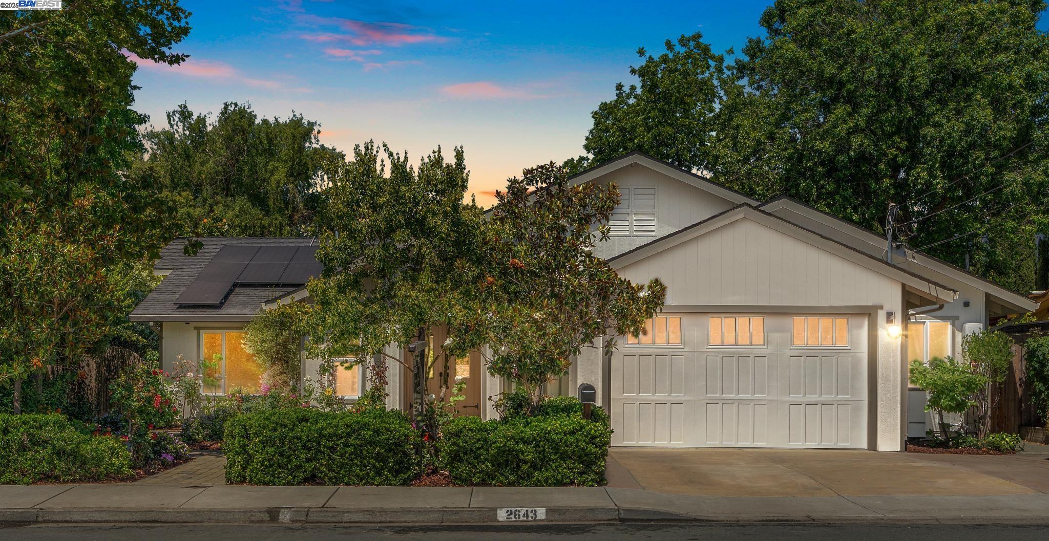 2643 Buena Vista Ave