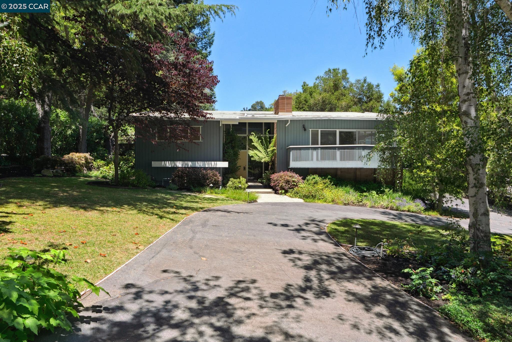 3806 Palo Alto Dr