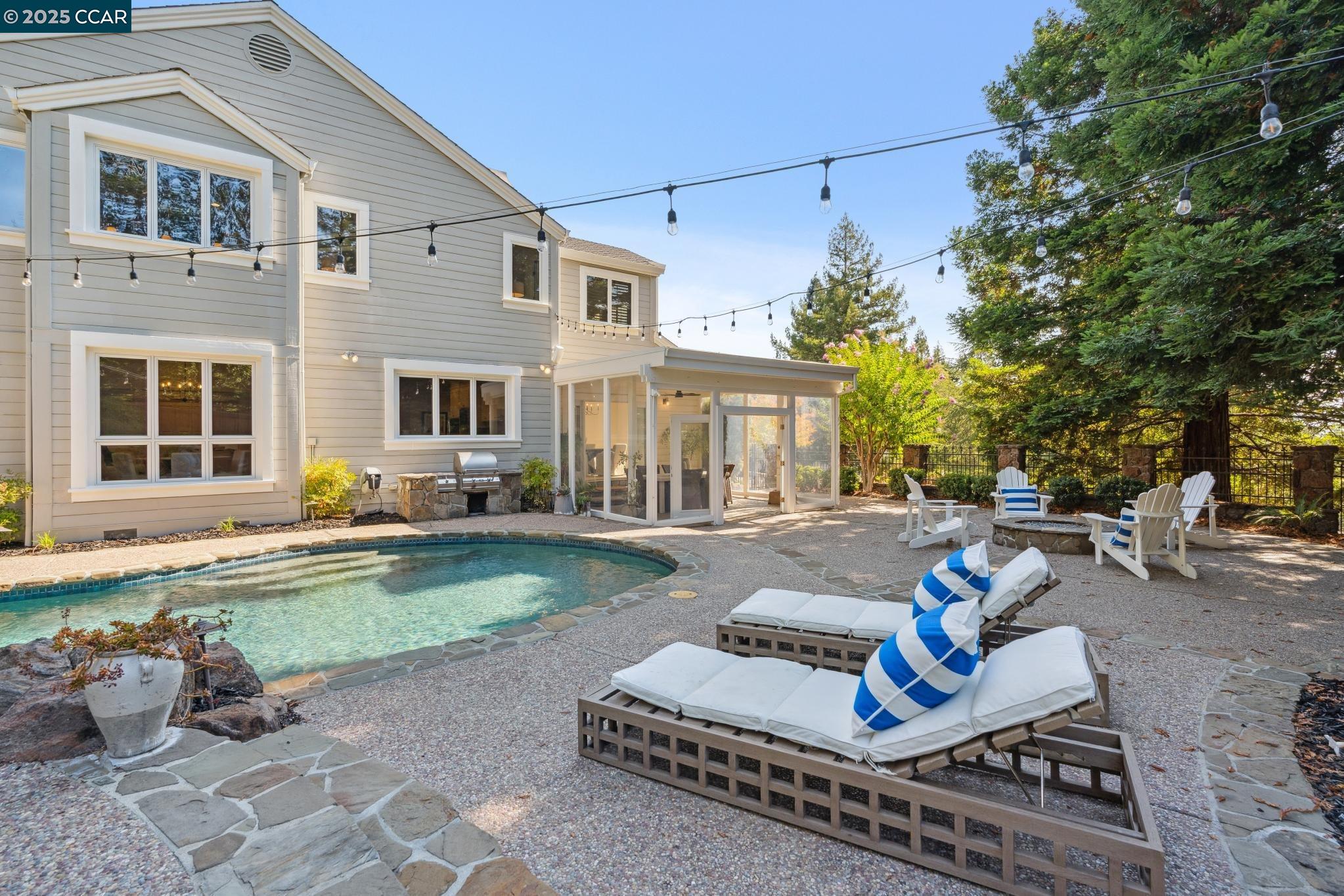3238 Greenhills Drive