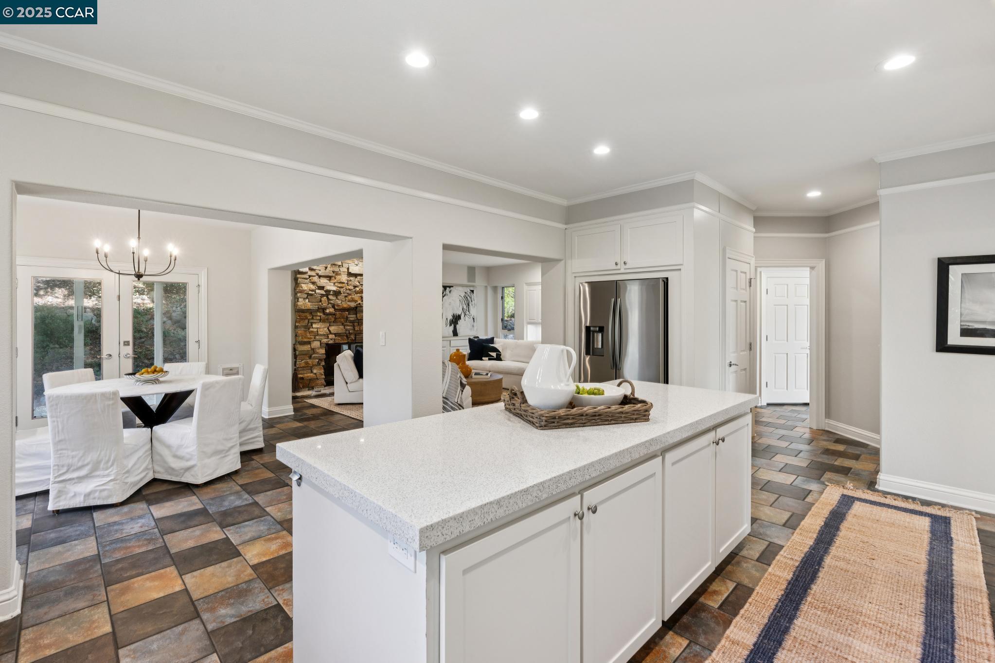 3238 Greenhills Drive