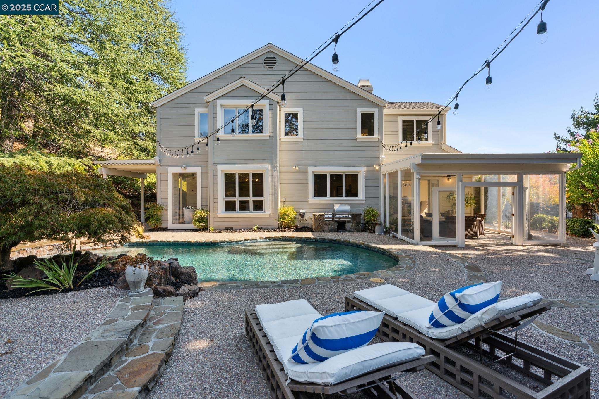 3238 Greenhills Drive