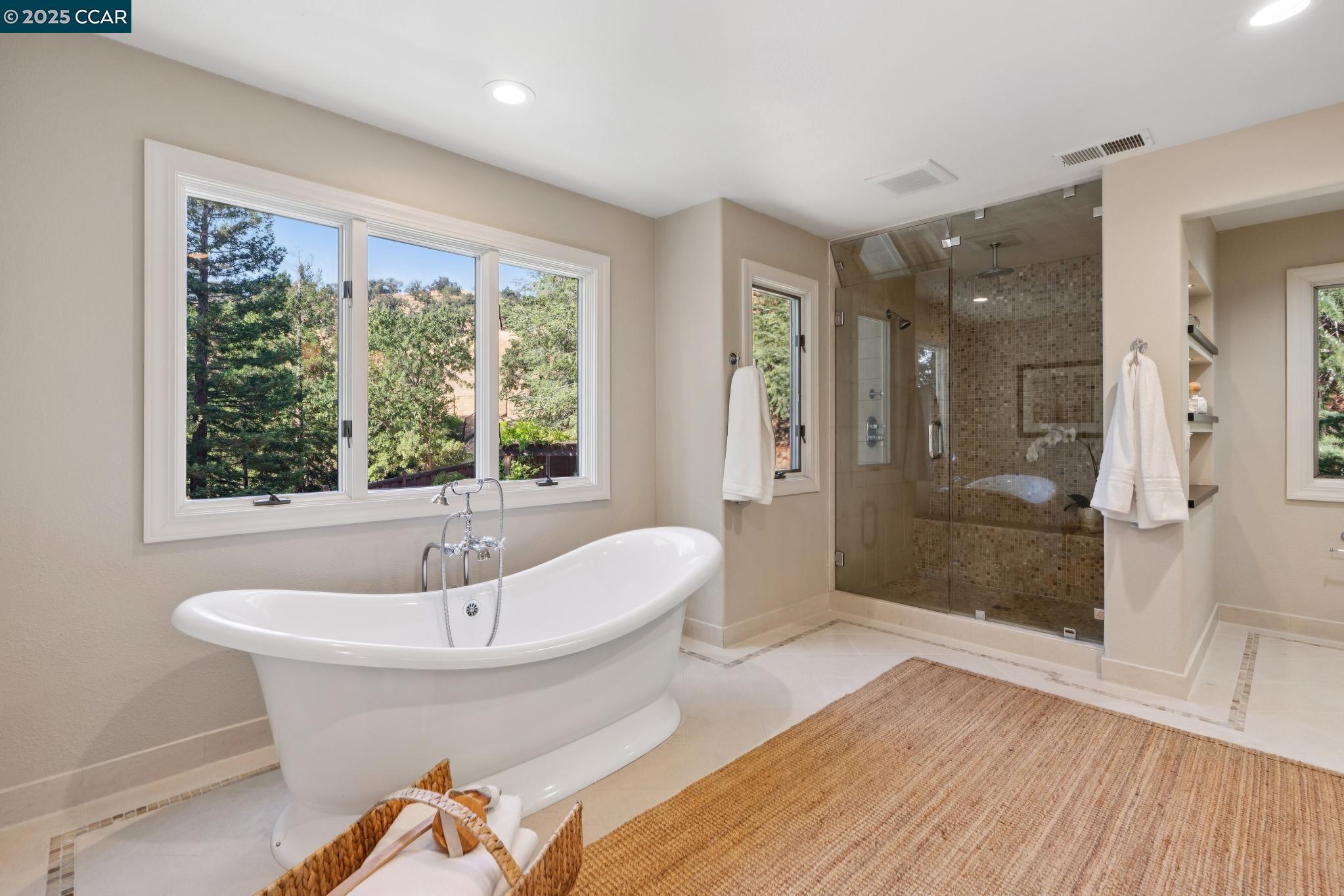 3238 Greenhills Drive