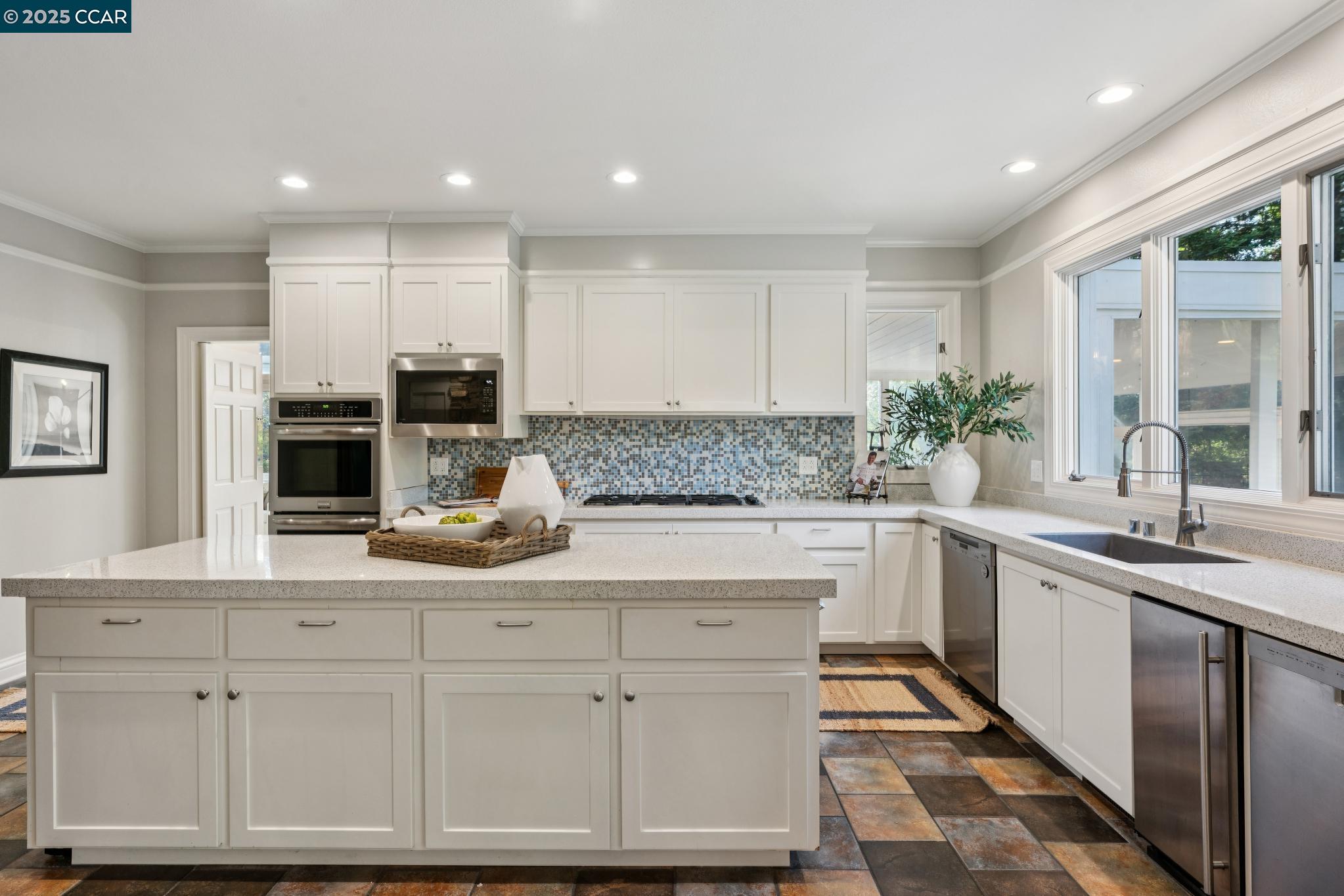 3238 Greenhills Drive