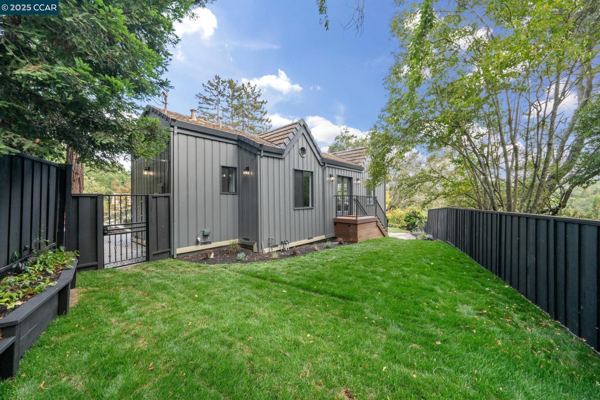 4120 Happy Valley Rd