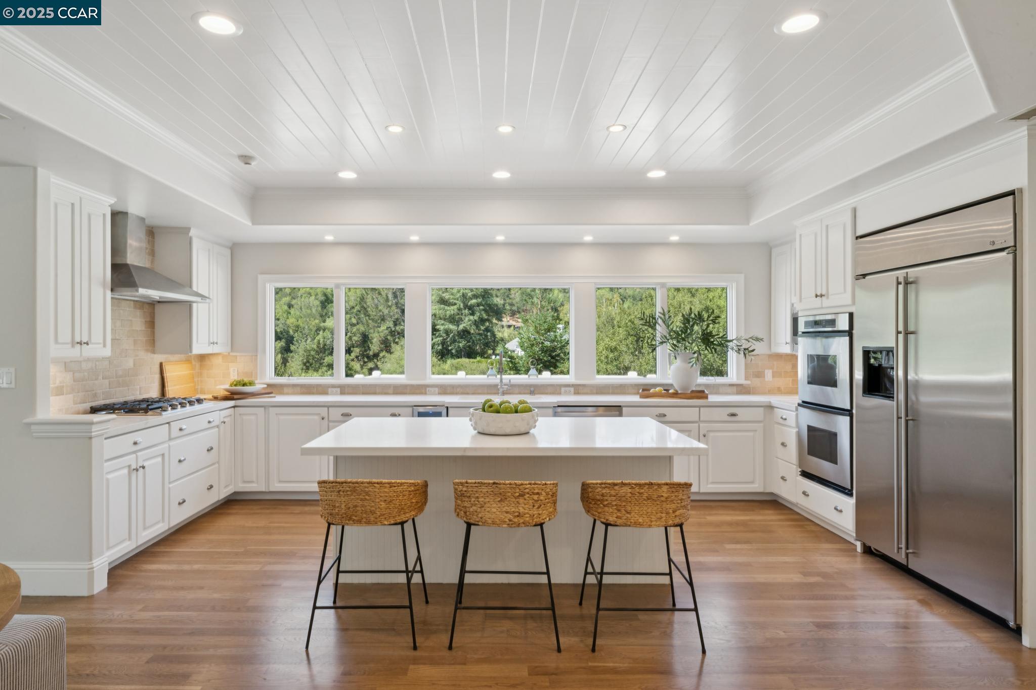 1133 Estates Dr