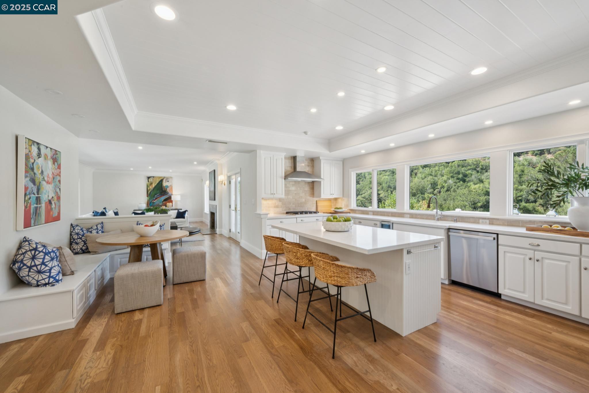 1133 Estates Dr