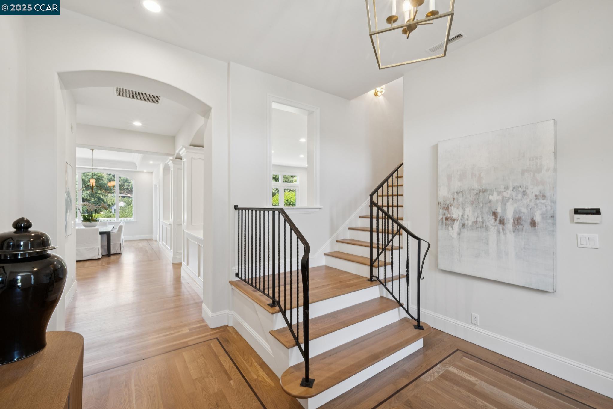 1133 Estates Dr