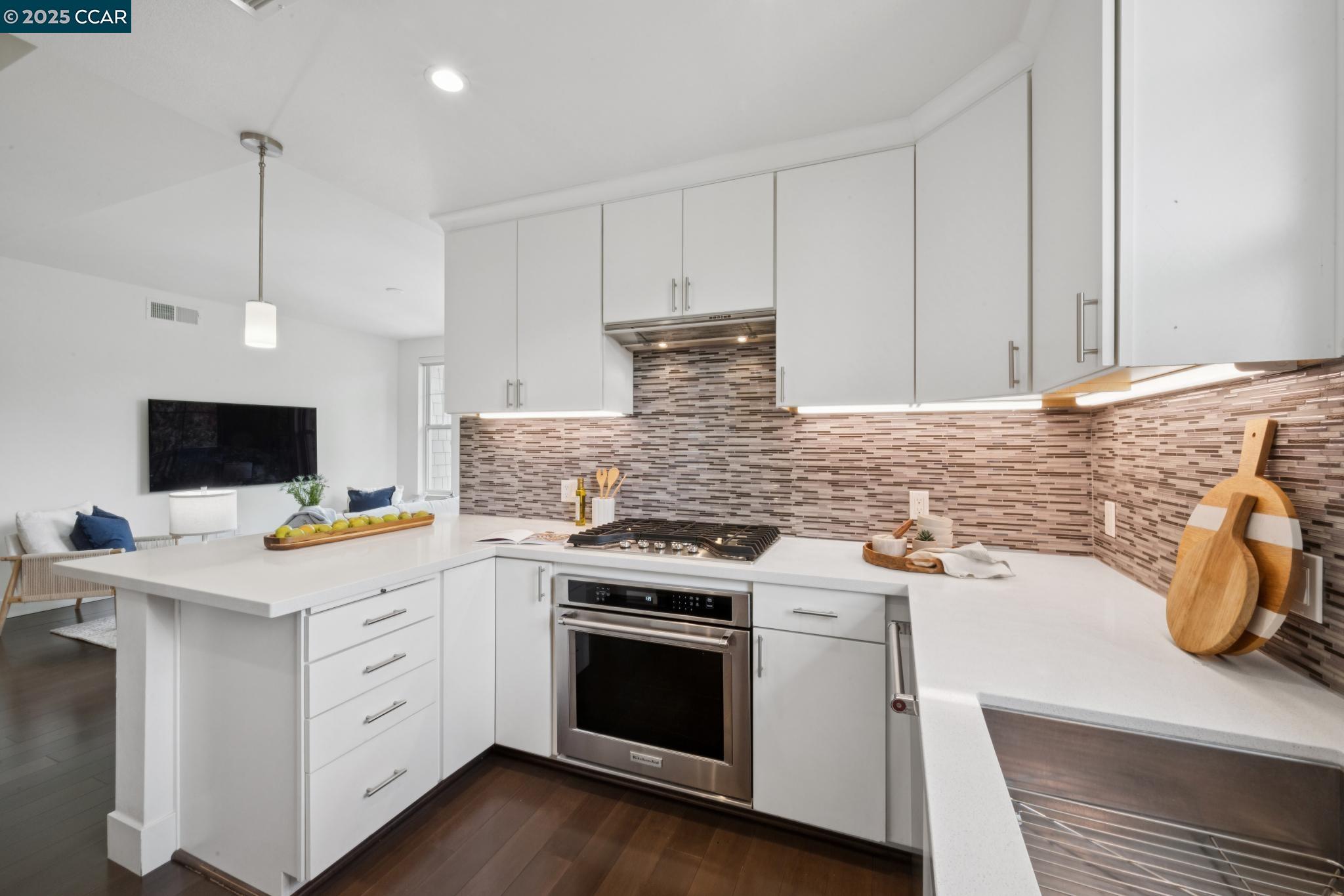 1000 Dewing Ave # 407