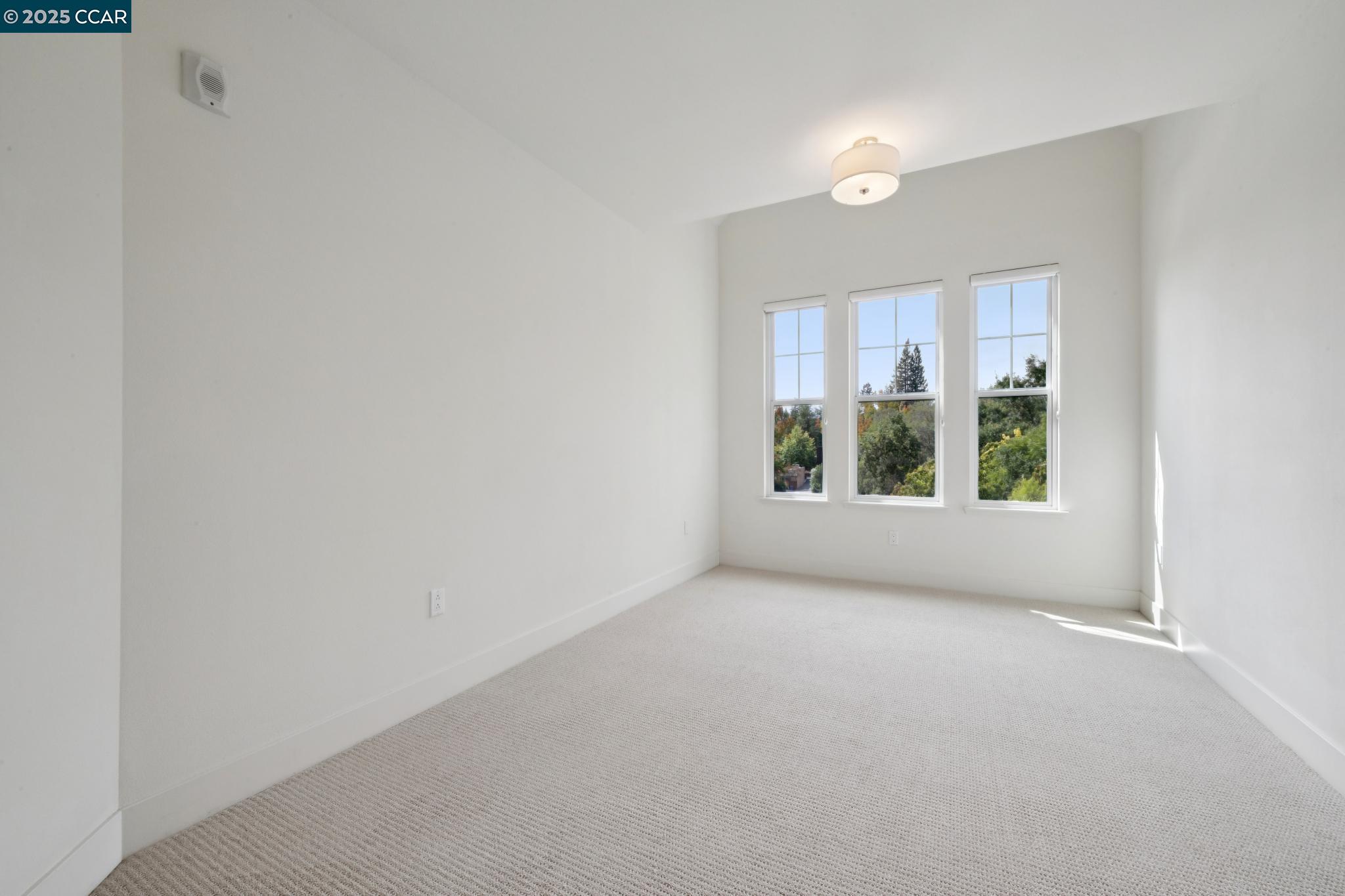 1000 Dewing Ave # 407