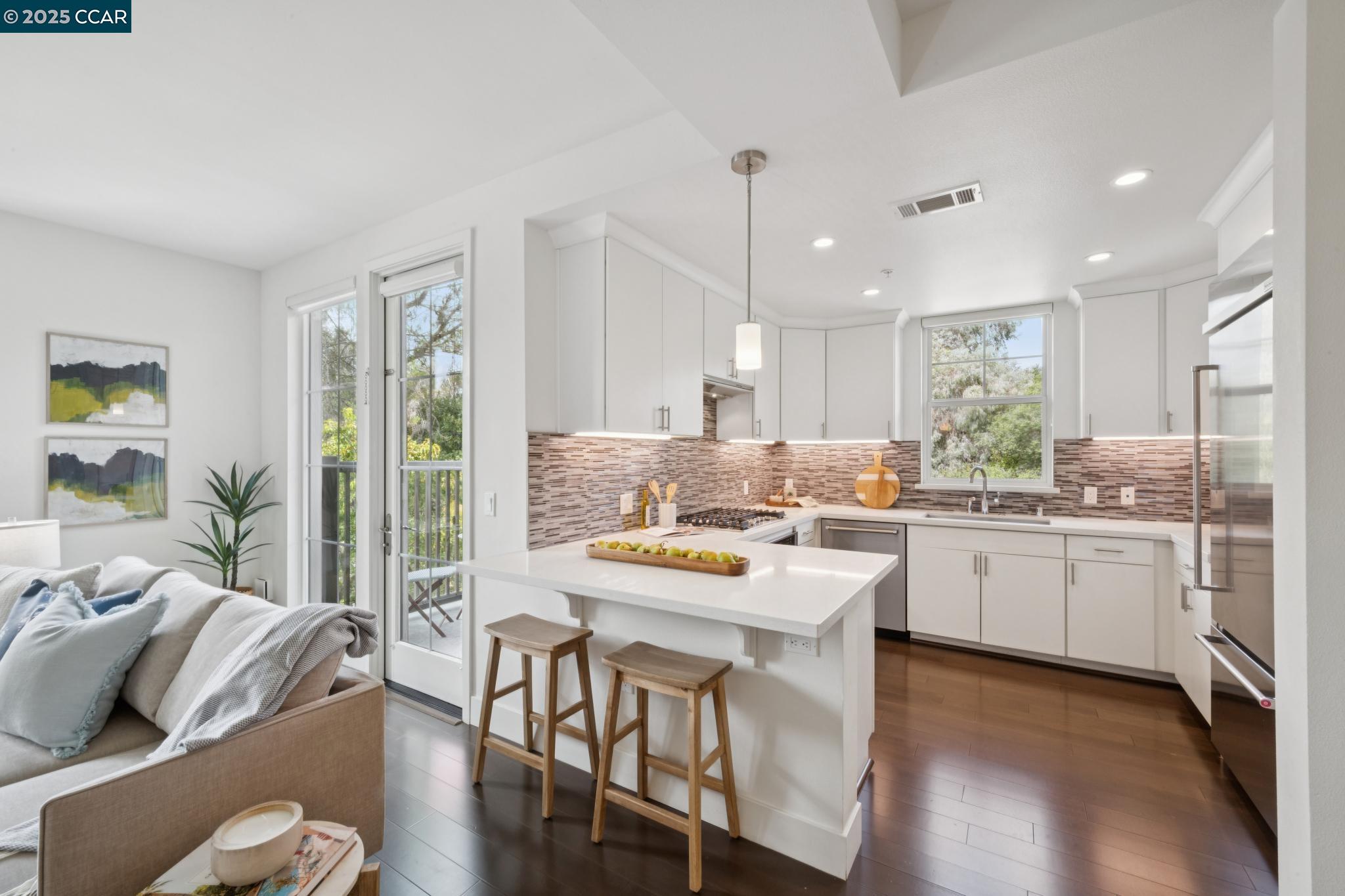 1000 Dewing Ave # 407