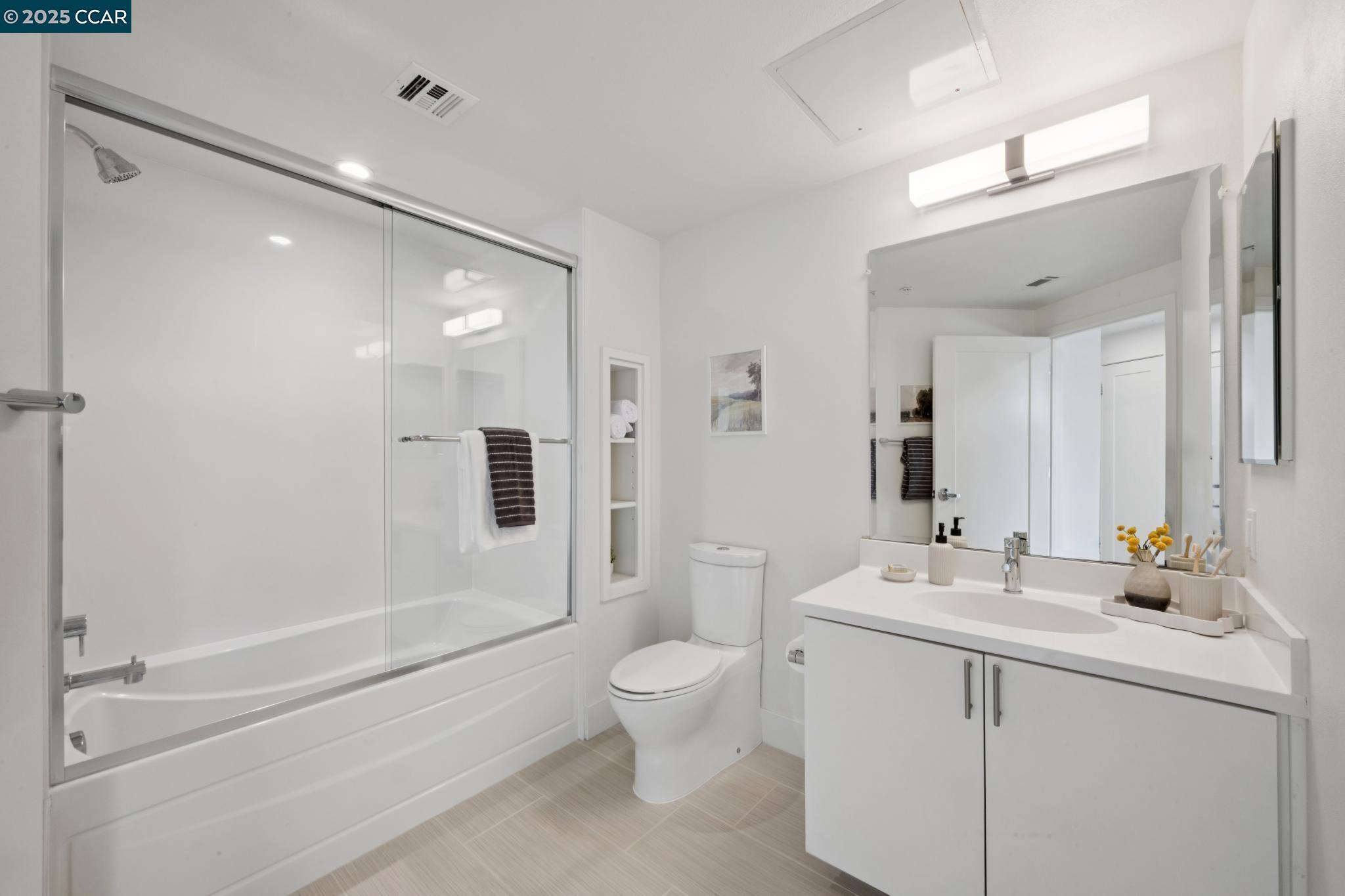 1000 Dewing Ave # 407