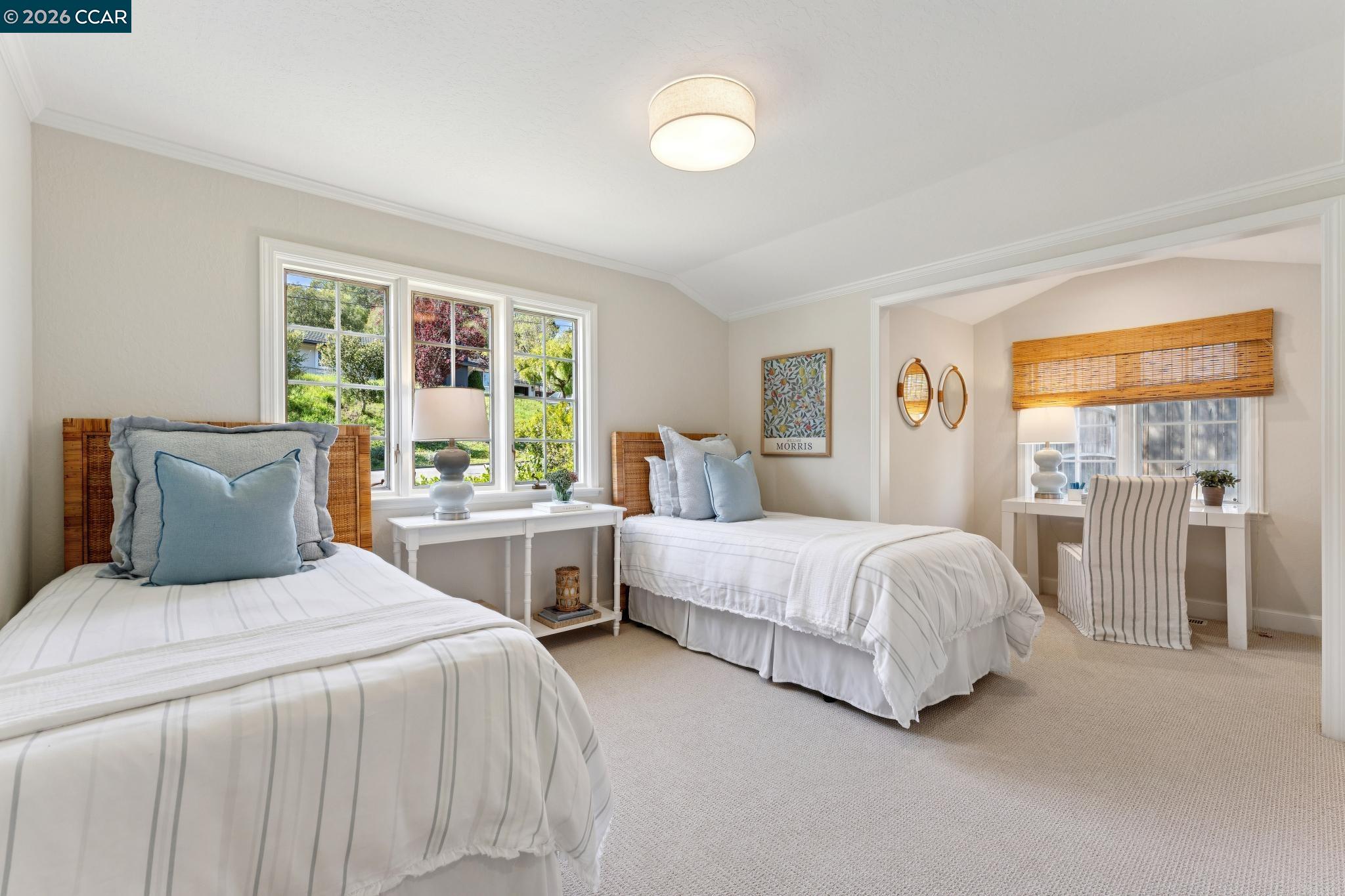 19 Eastwood Dr