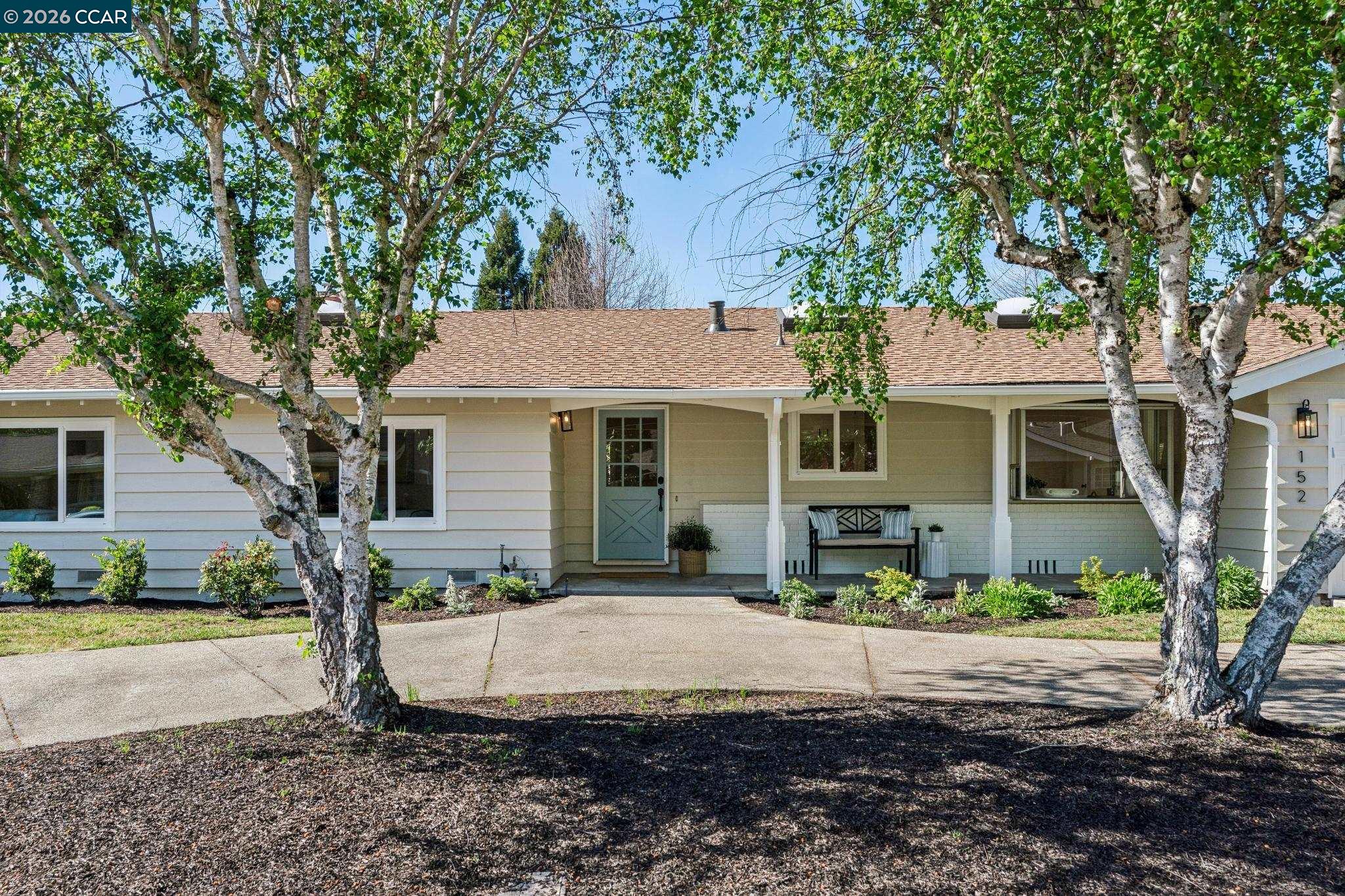 152 Tharp Dr