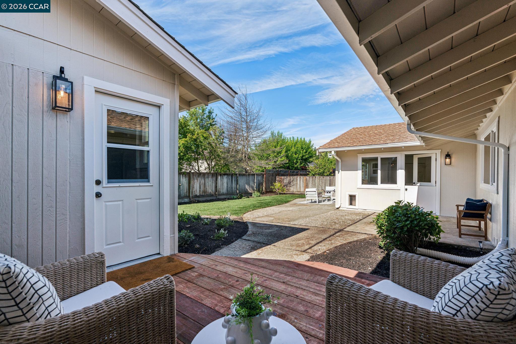 152 Tharp Dr