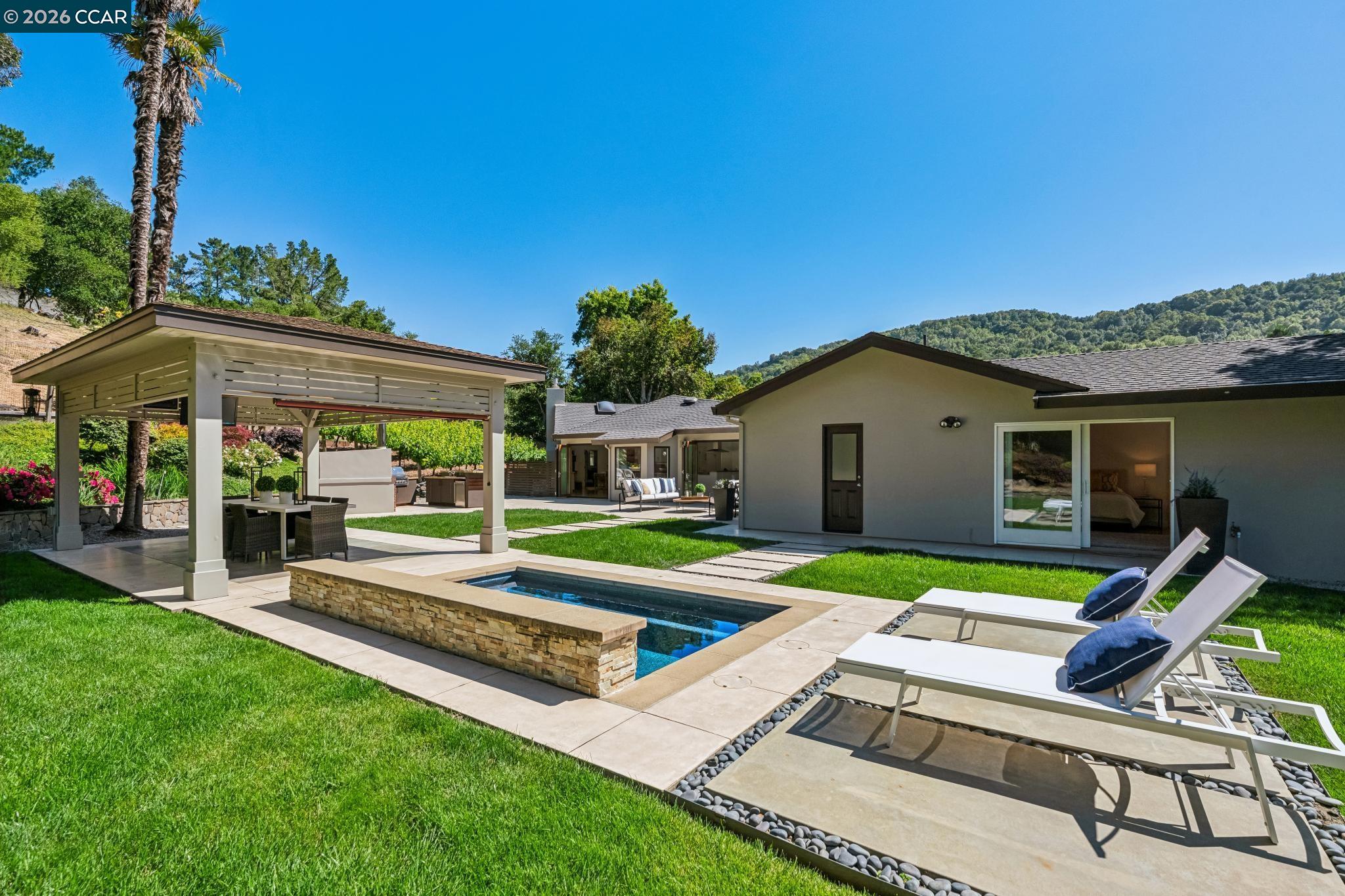 1409 Rimer Dr