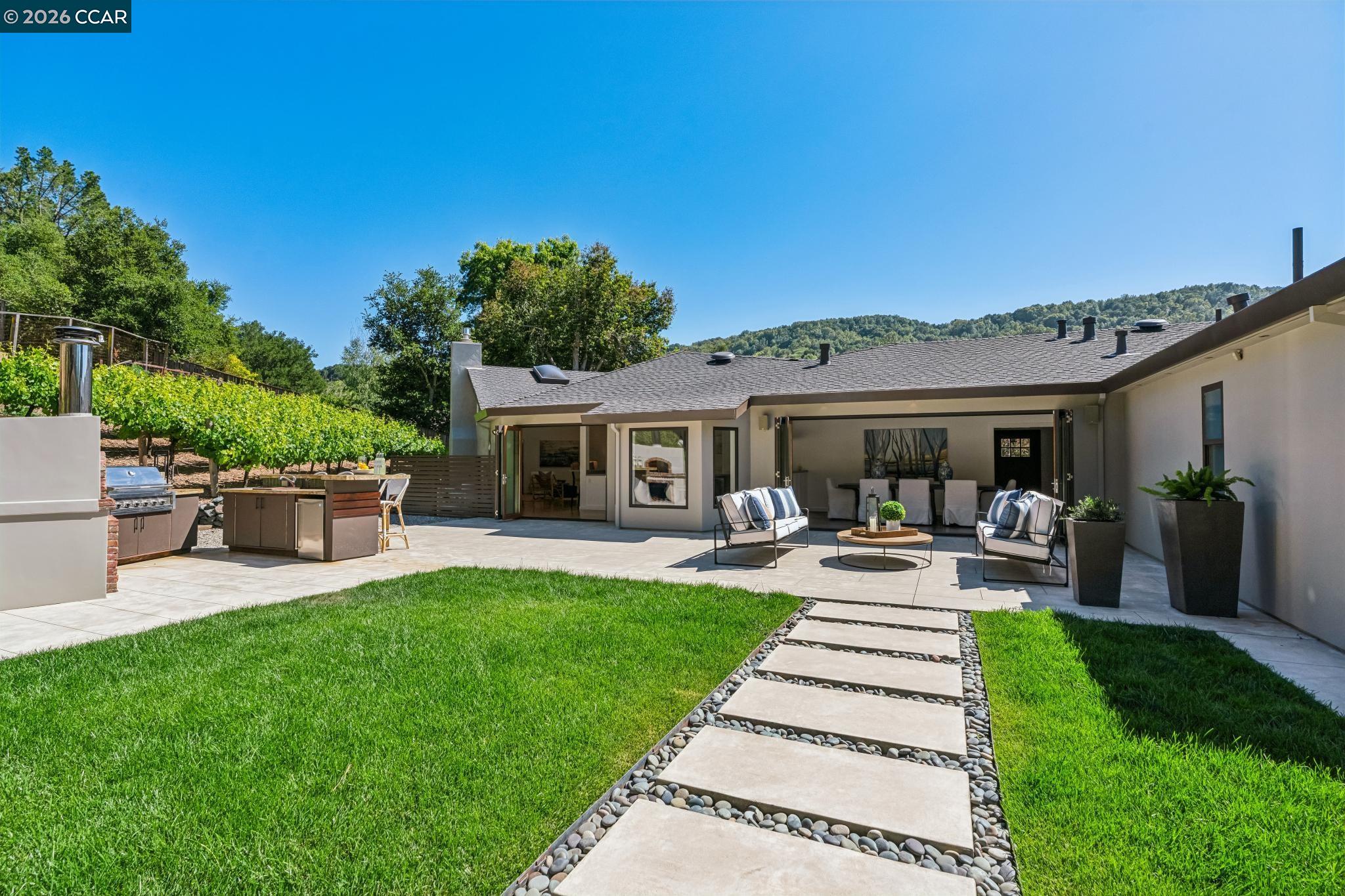1409 Rimer Dr