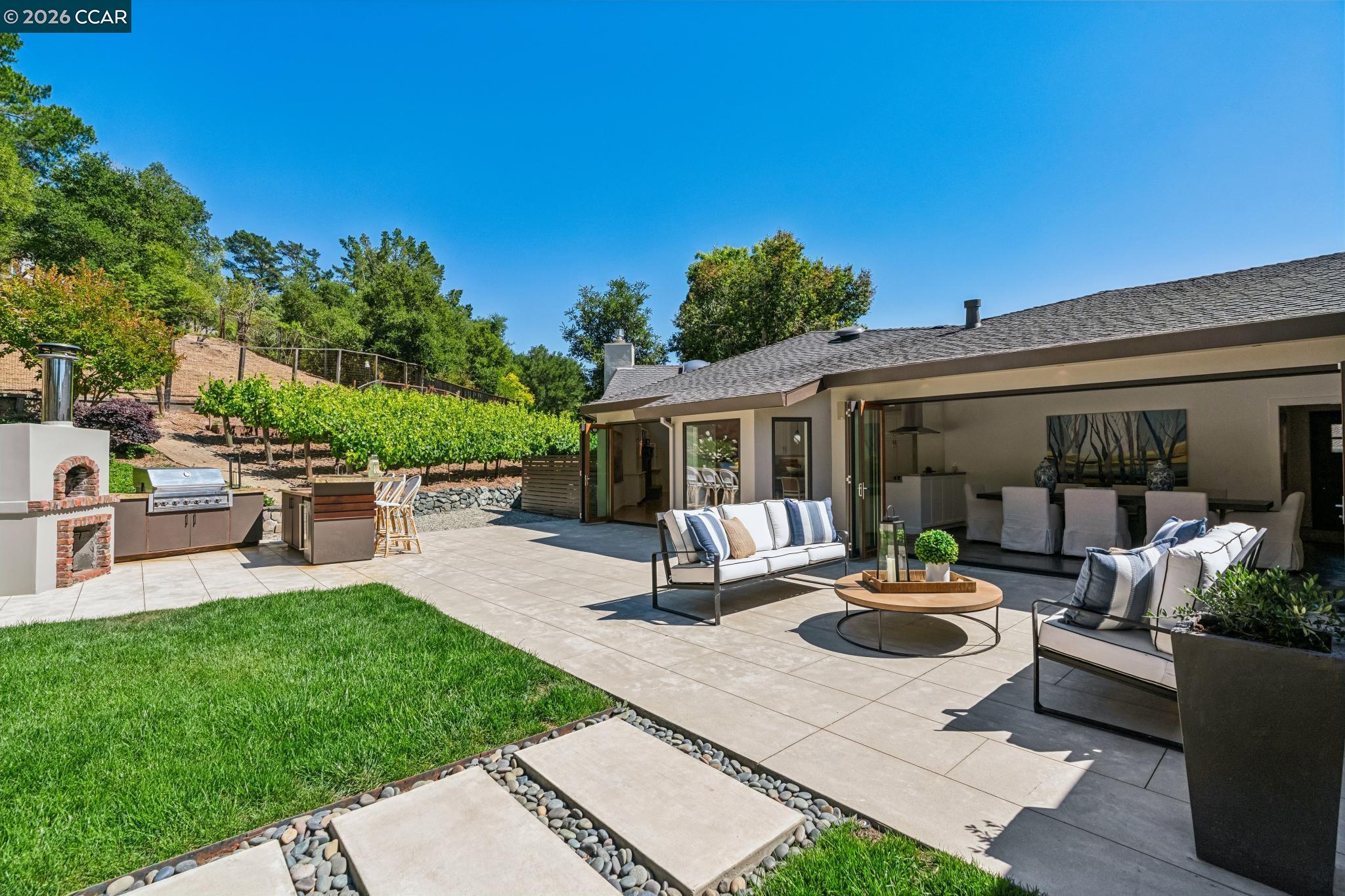 1409 Rimer Dr