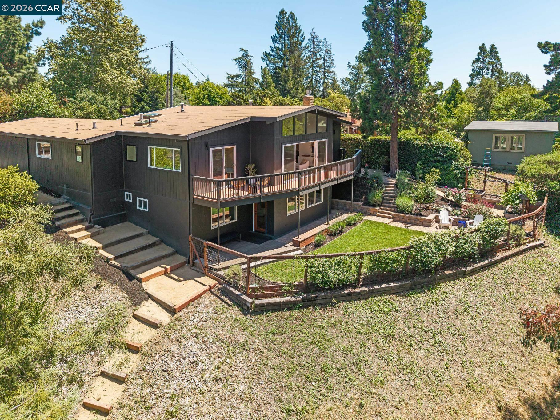 1119 Oak Hill Rd