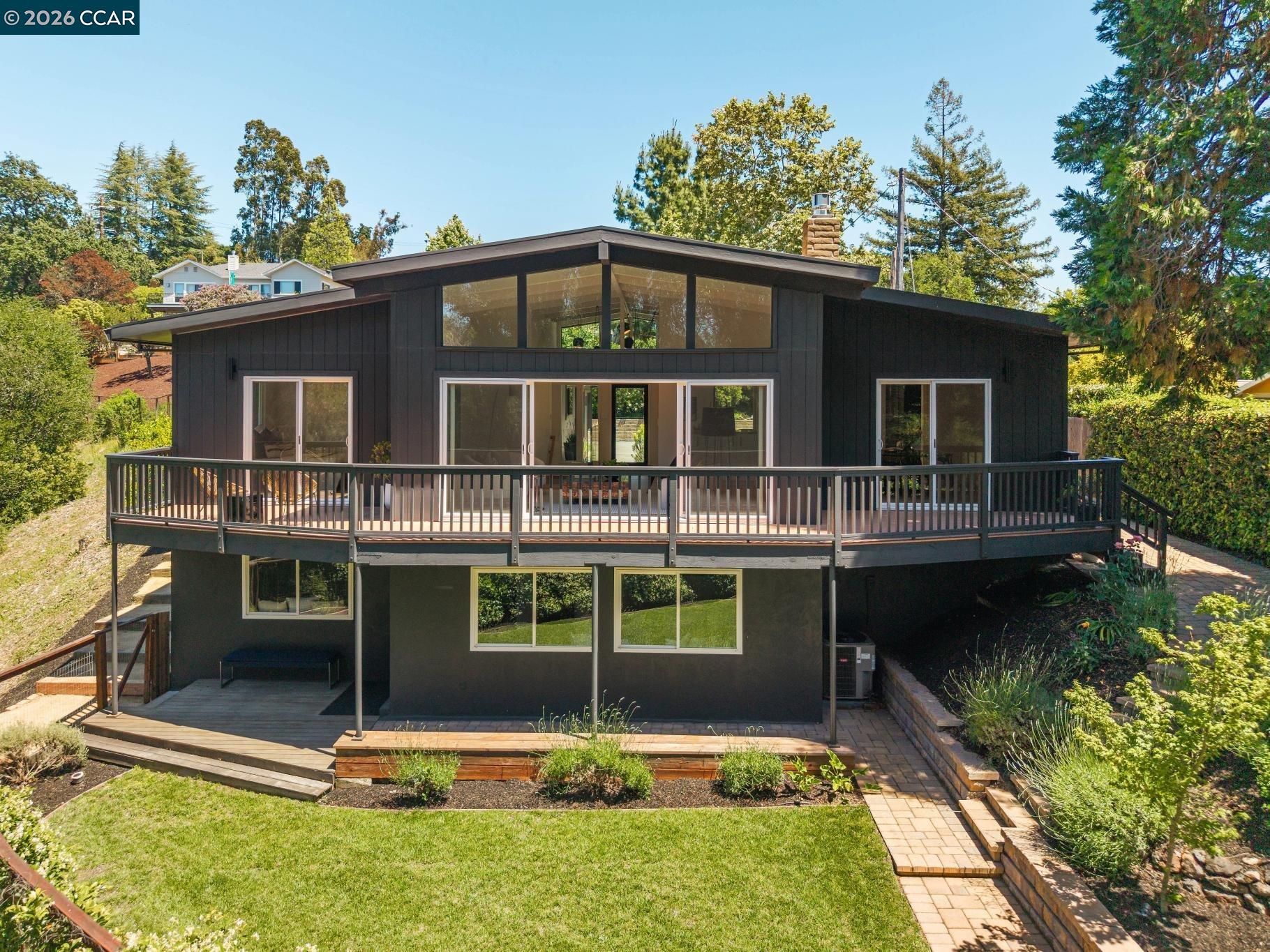 1119 Oak Hill Rd