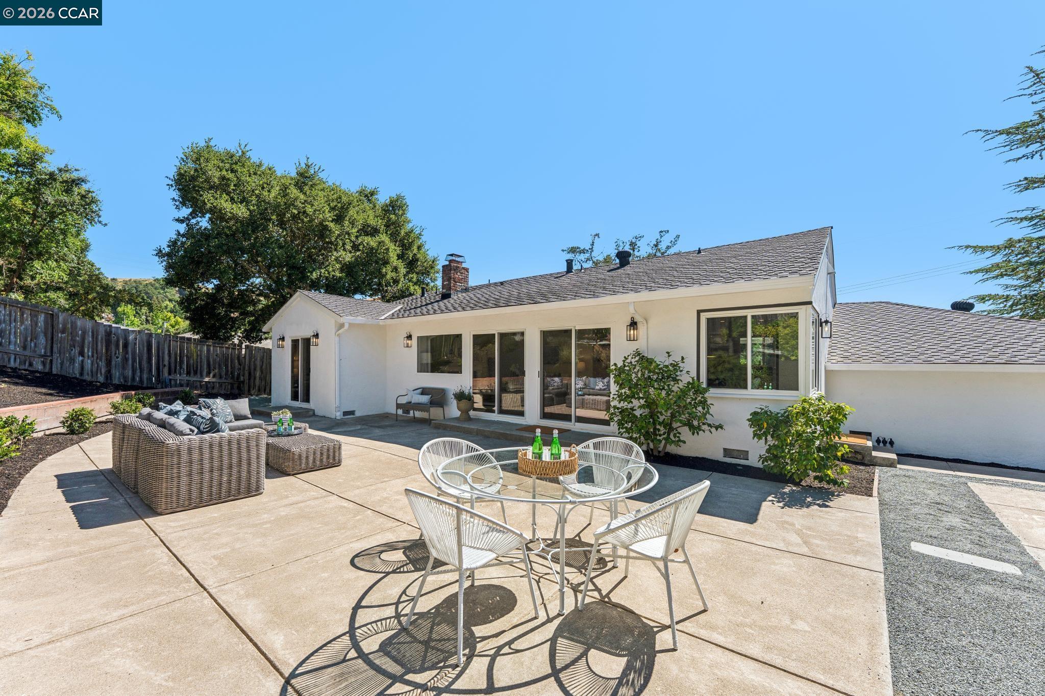 414 Castello Rd