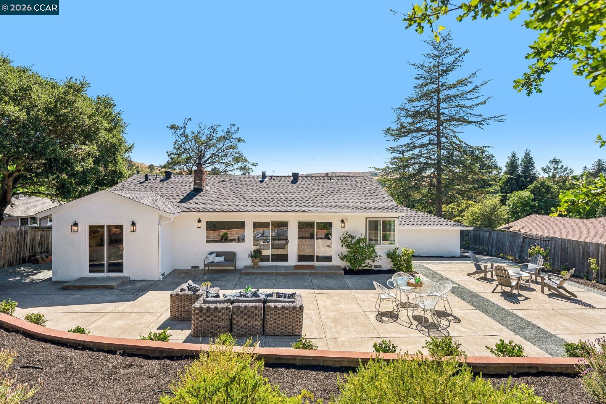 414 Castello Rd
